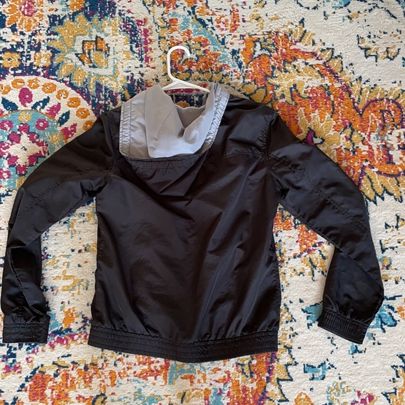 Zine Rain Coat - Picture 3 of 3